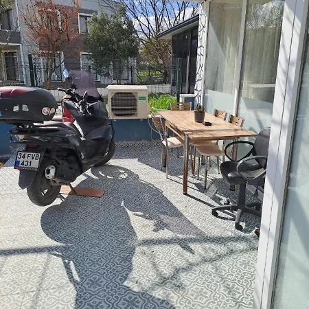 Sampiyon Butik Altinova (Ayvalik)