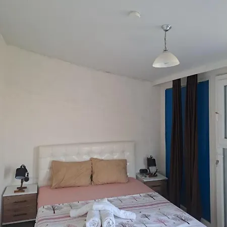 Sampiyon Butik * Altinova (Ayvalik)