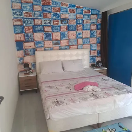 Sampiyon Butik Altinova (Ayvalik)